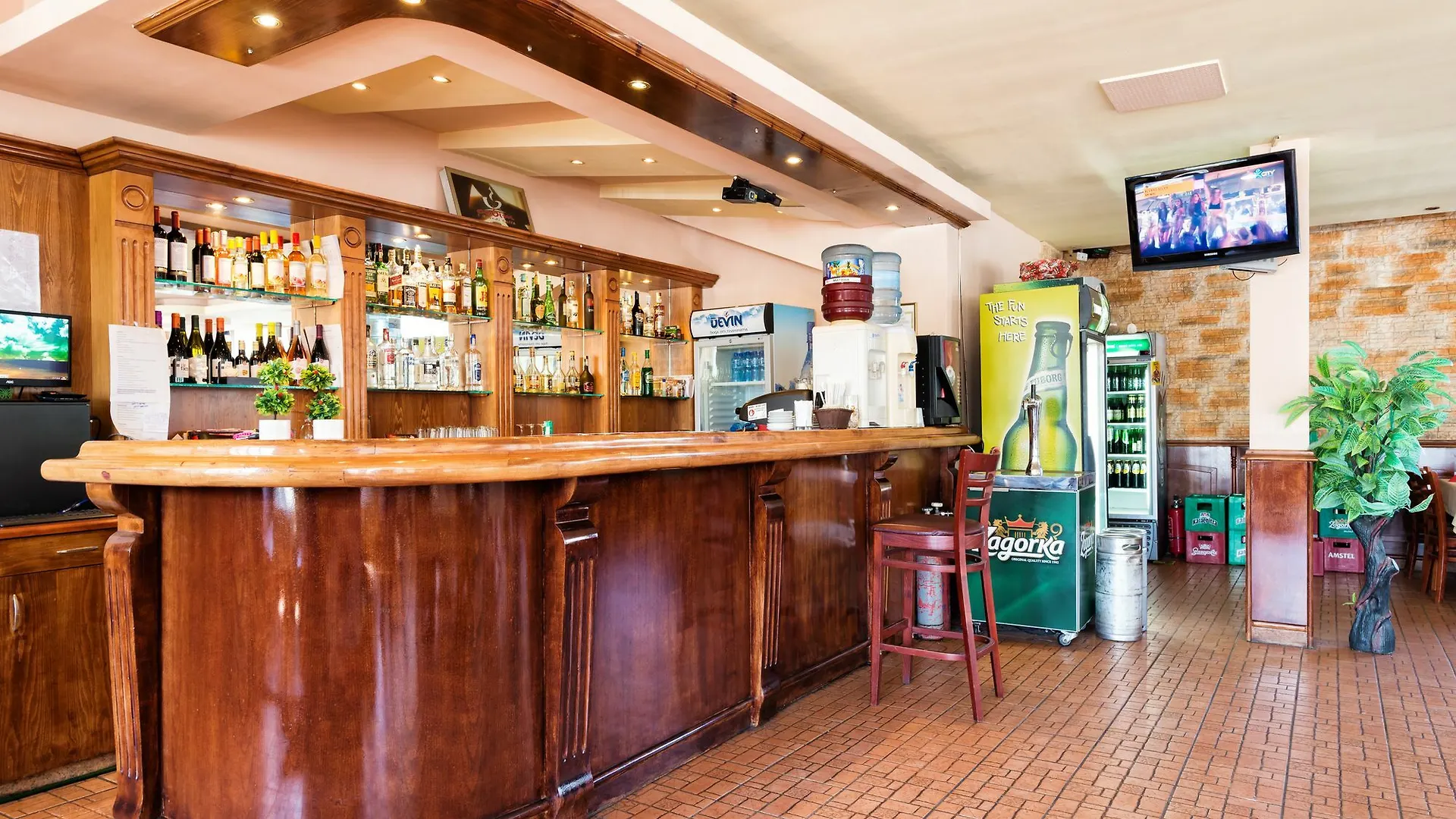 Avenue Hotel Deluxe Burgas City 3*,