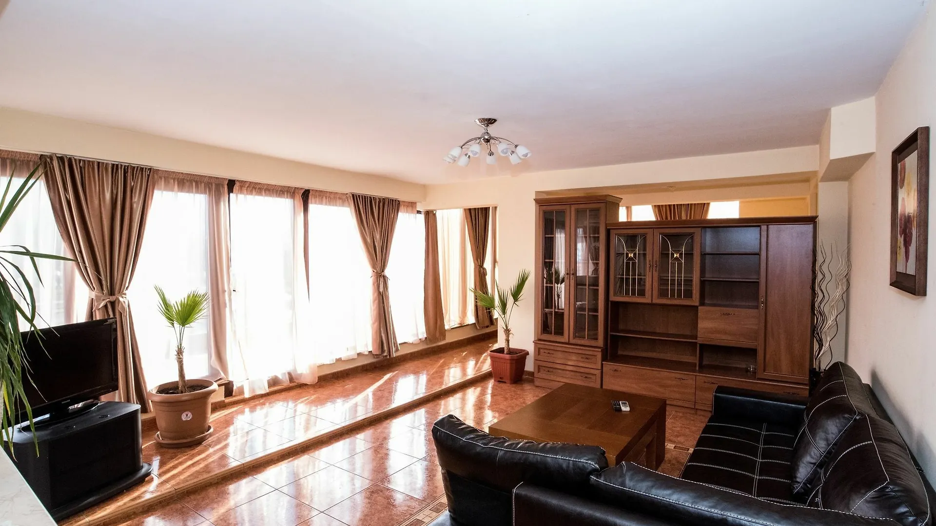 Avenue Hotel Deluxe Burgas City